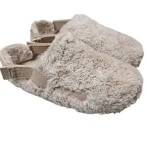 Nike Calm Mule SE SandDrift Faux Fur Sandals Shoes FZ3119-100 Womens Size 10